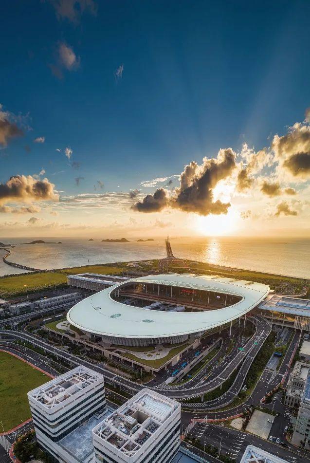 2025新澳门资料鸡号几号,探索澳门未来，聚焦2025新澳门资料鸡号展望